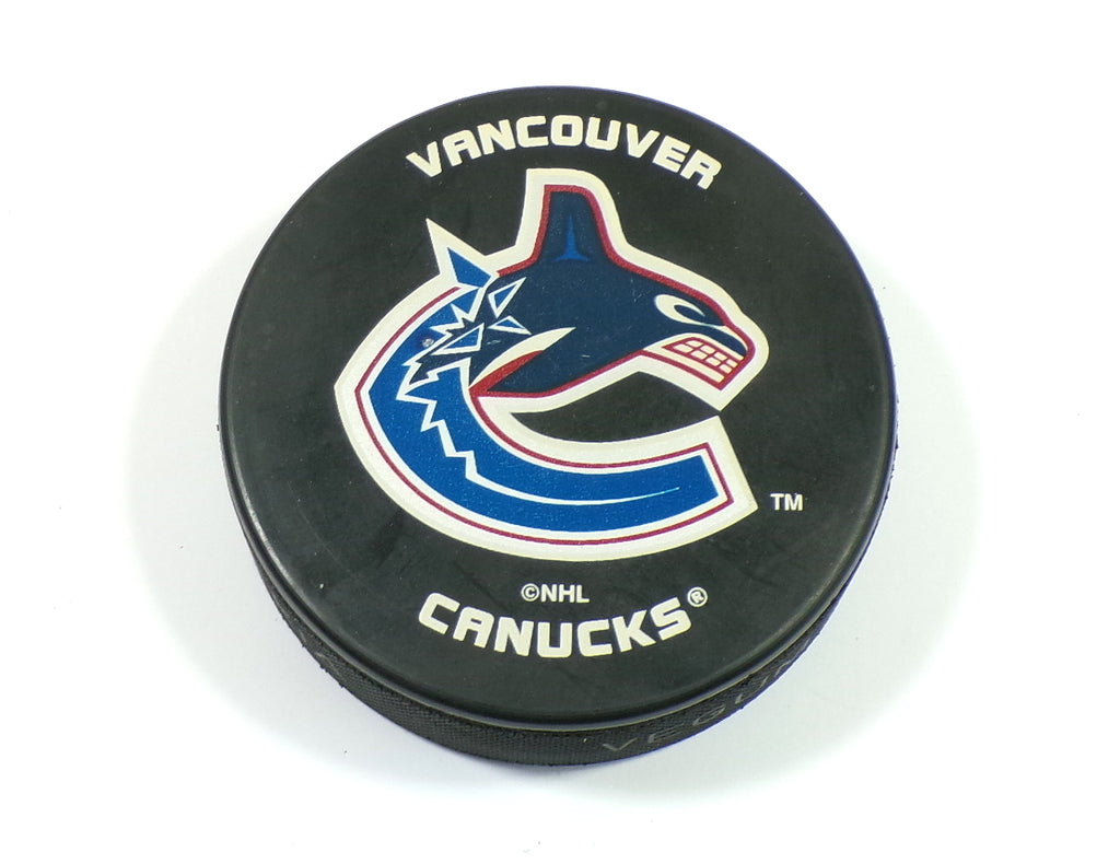 Vancouver Canucks Official In Glas Co NHL Vintage Hockey Puck