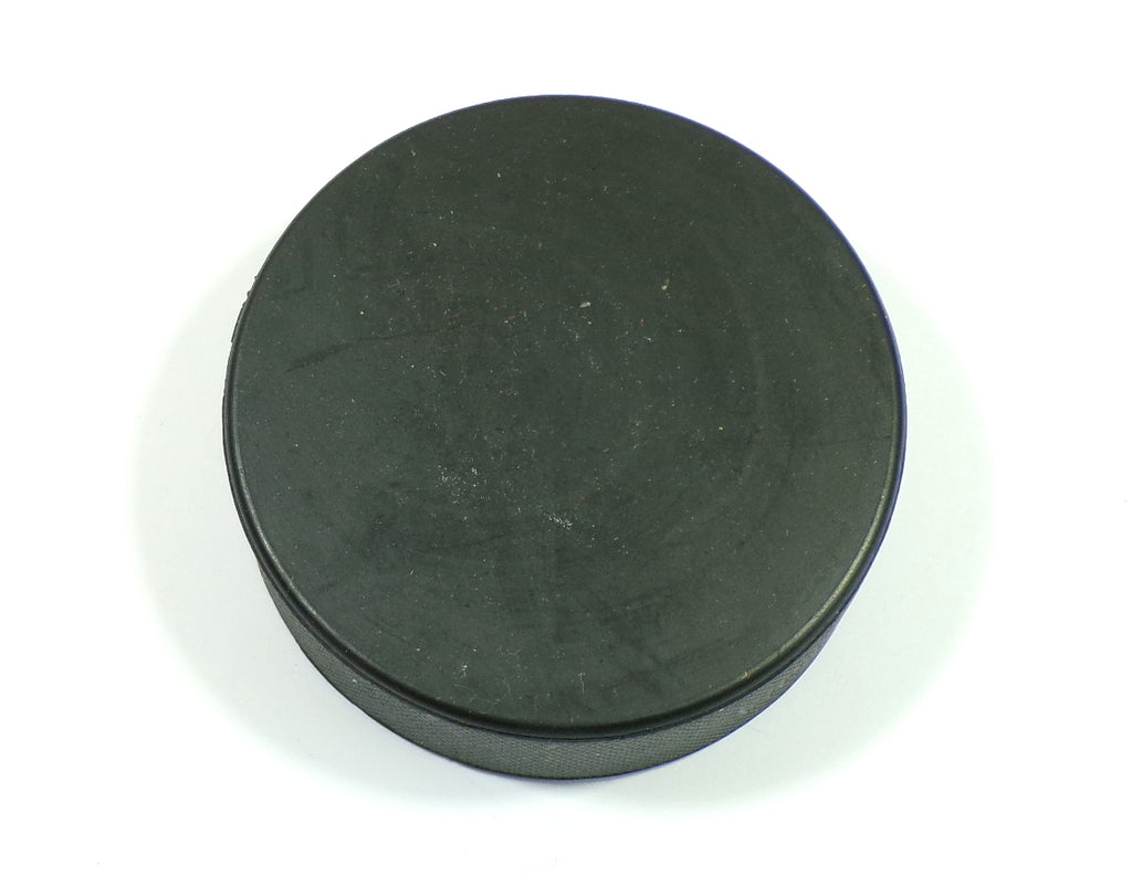 Winnipeg Jets Vintage Hockey Puck Blank Back Pic2