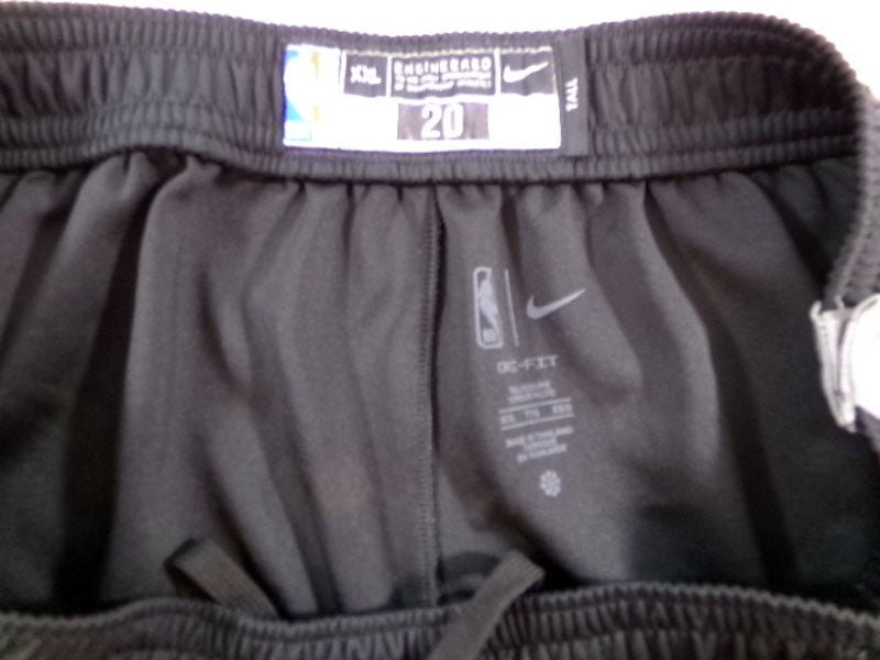 2024-25 Brooklyn Nets Day'Ron Sharpe #20 Game Used Black Warm Up Pants Size XXL Pic2