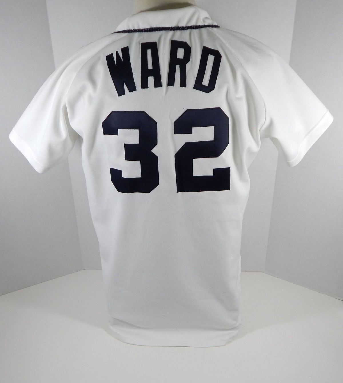 1990 Detroit Tigers Gary Ward #32 Game Used White Jersey DP07380 - DP07380