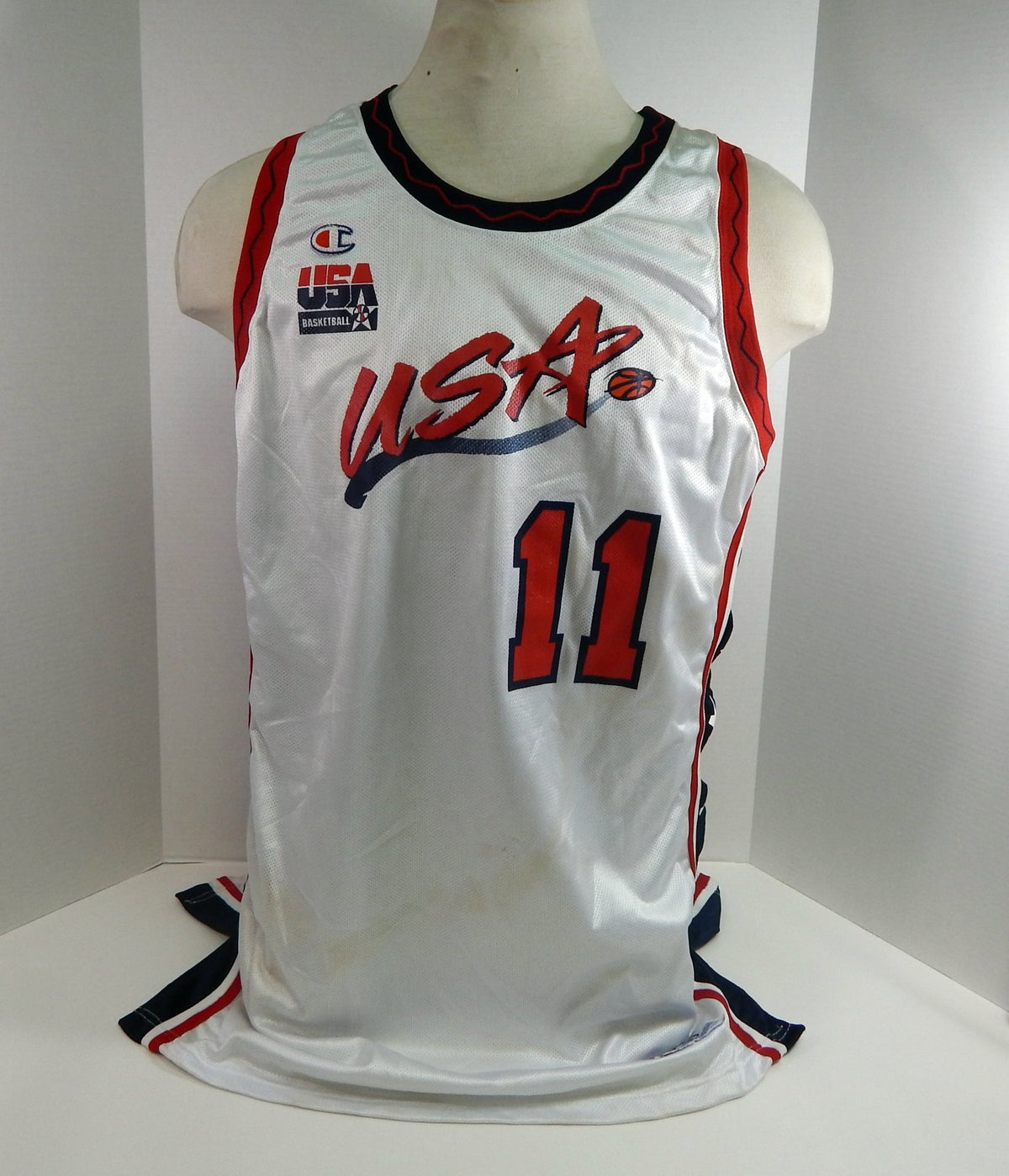 1990s Team USA Basketball Earl #11 Game Issued White Jersey 50 DP51442 - DP51442