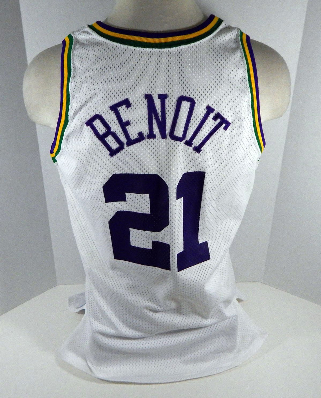 1992-93 Utah Jazz David Benoit #21 Game Used White Jersey Rookie Year DP06144 - DP06144