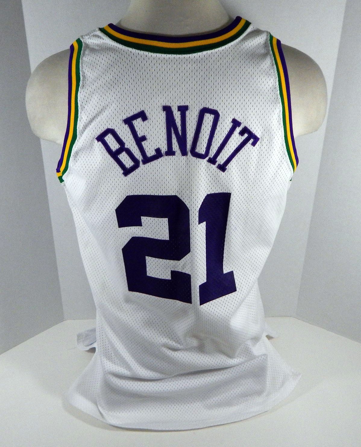 1992-93 Utah Jazz David Benoit #21 Game Used White Jersey Rookie Year DP06144 - DP06144