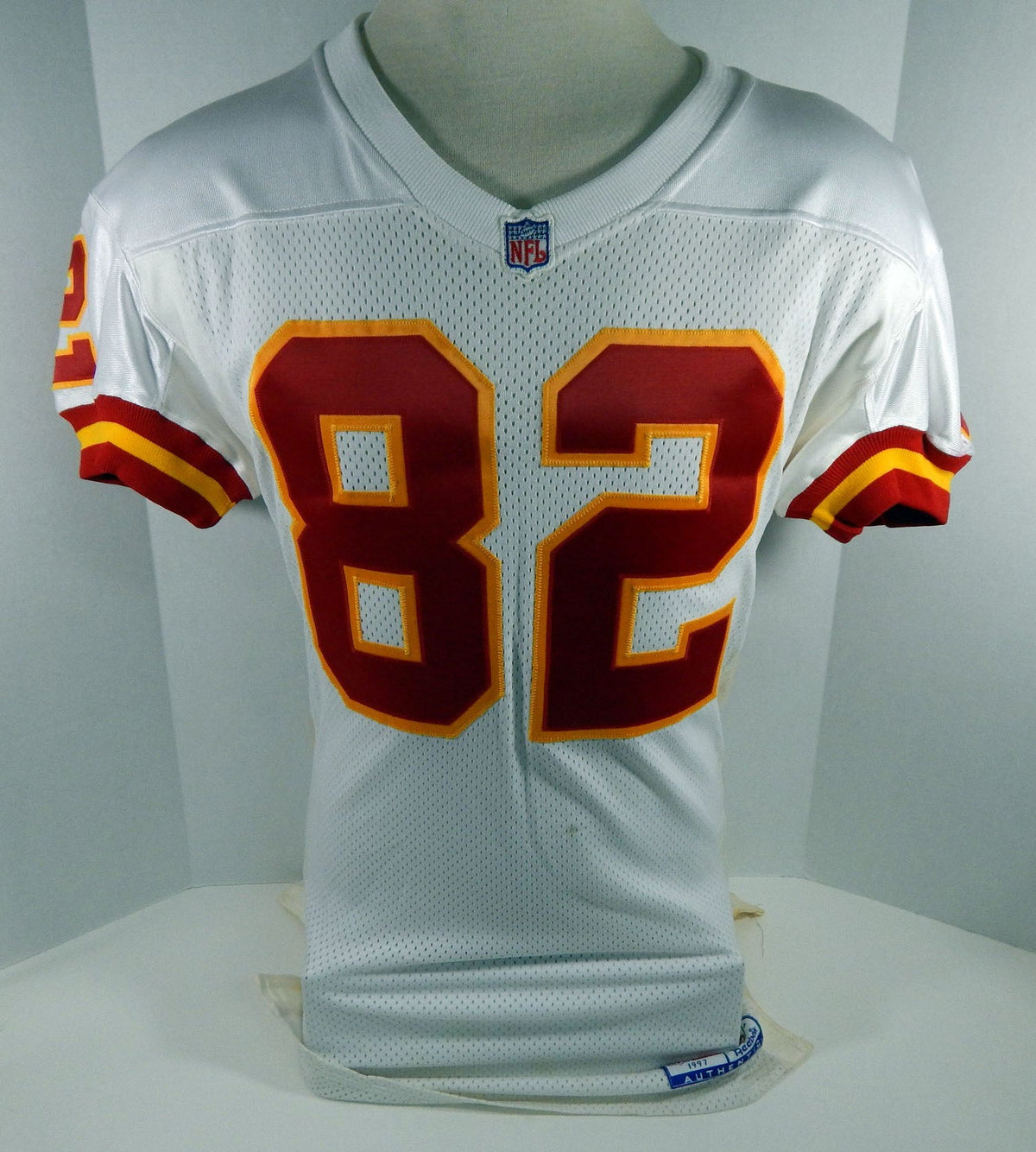 1997 Kansas City Chiefs #82 Game Issued White Jersey 42 DP17017 - DP17017