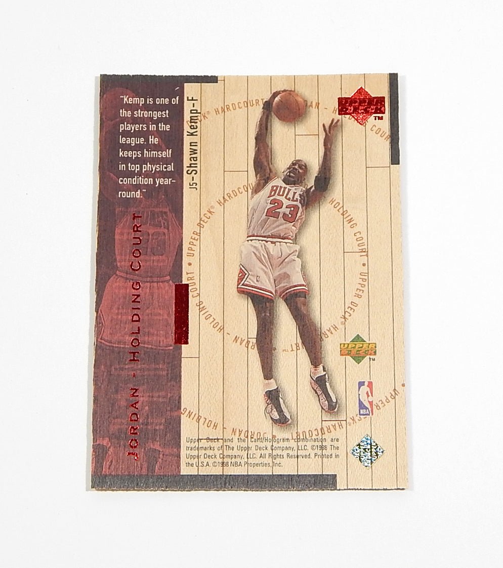 1998 Upper Deck Hardcourt Holding Court Michael Jordan / Shawn Kemp #J5 /2300 - DJ077072