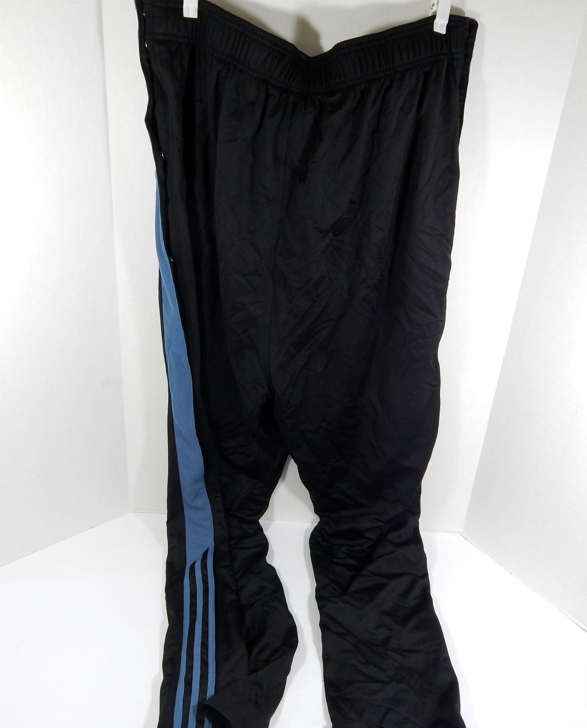 2000s Charlotte Bobcats #74 Game Used Black Pants 3XL DP57049 - DP57049