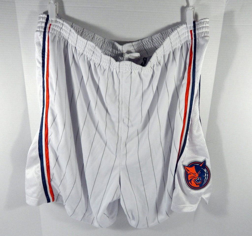 2000s Charlotte Bobcats Game Issued White Shorts 54 DP53866 - DP53866