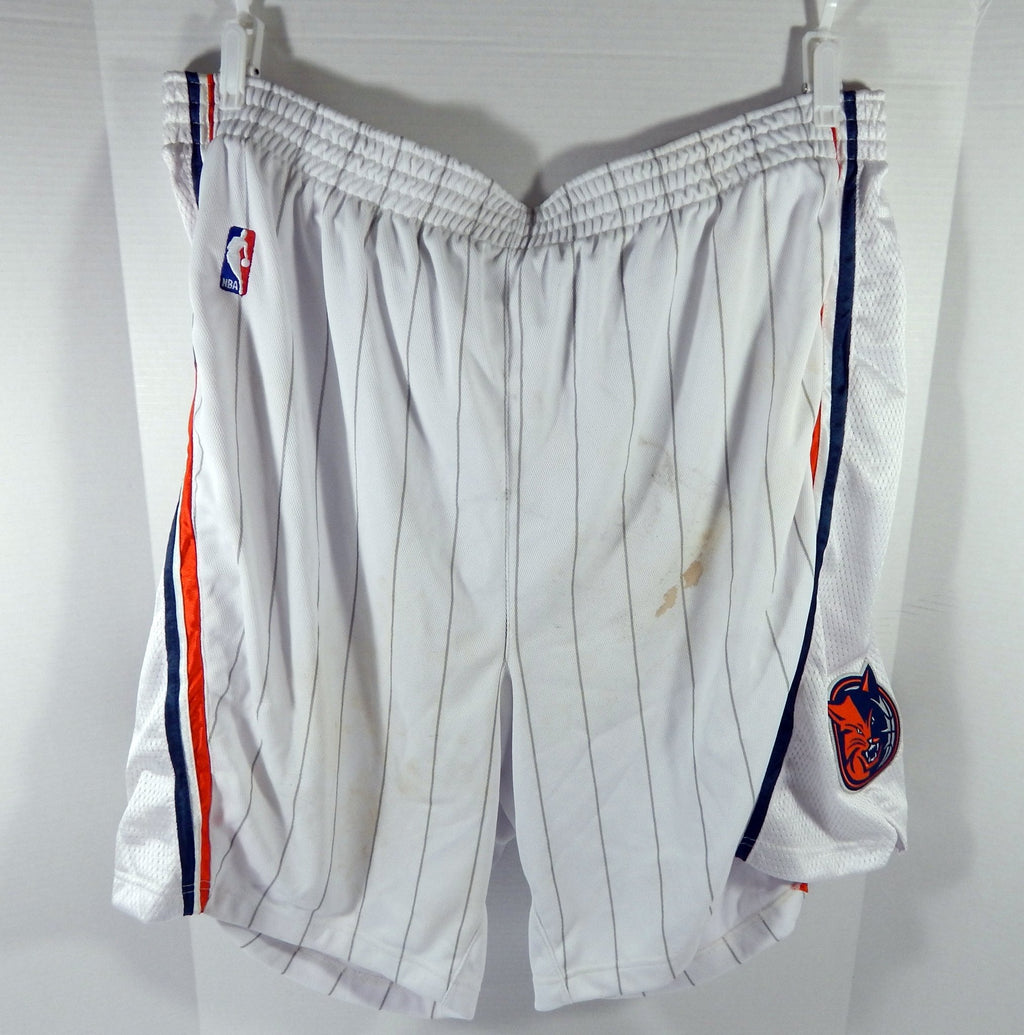 2000s Charlotte Bobcats Game Issued White Shorts 54 DP53866 - DP53866