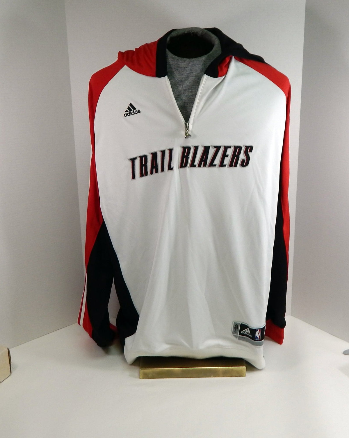 2000s Portland Trailblazers Game Issued White Shooting Shirt L DP51318 - DP51318