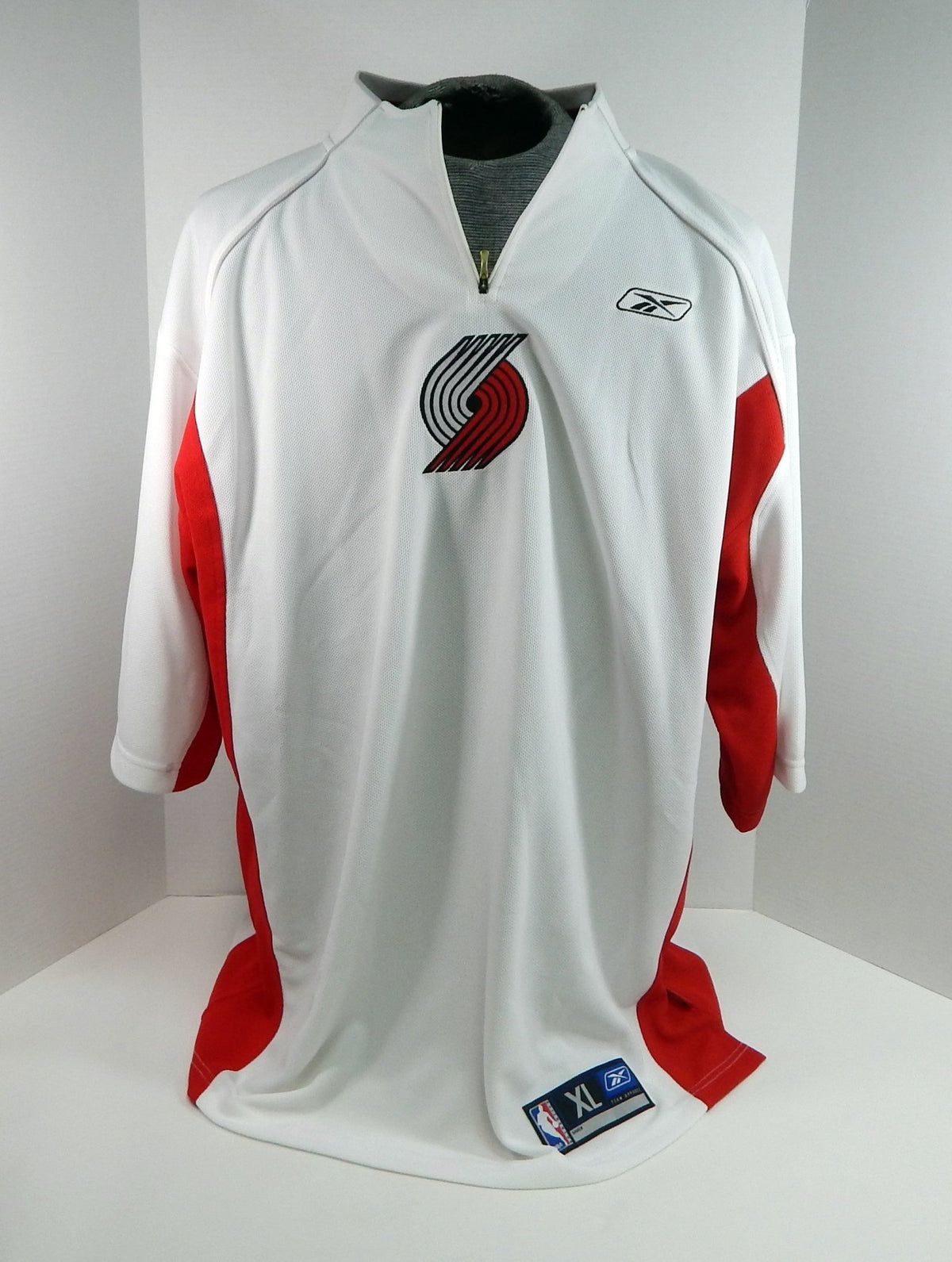 2000s Portland Trailblazers Game Issued White Shooting Shirt XL DP51275 - DP51275