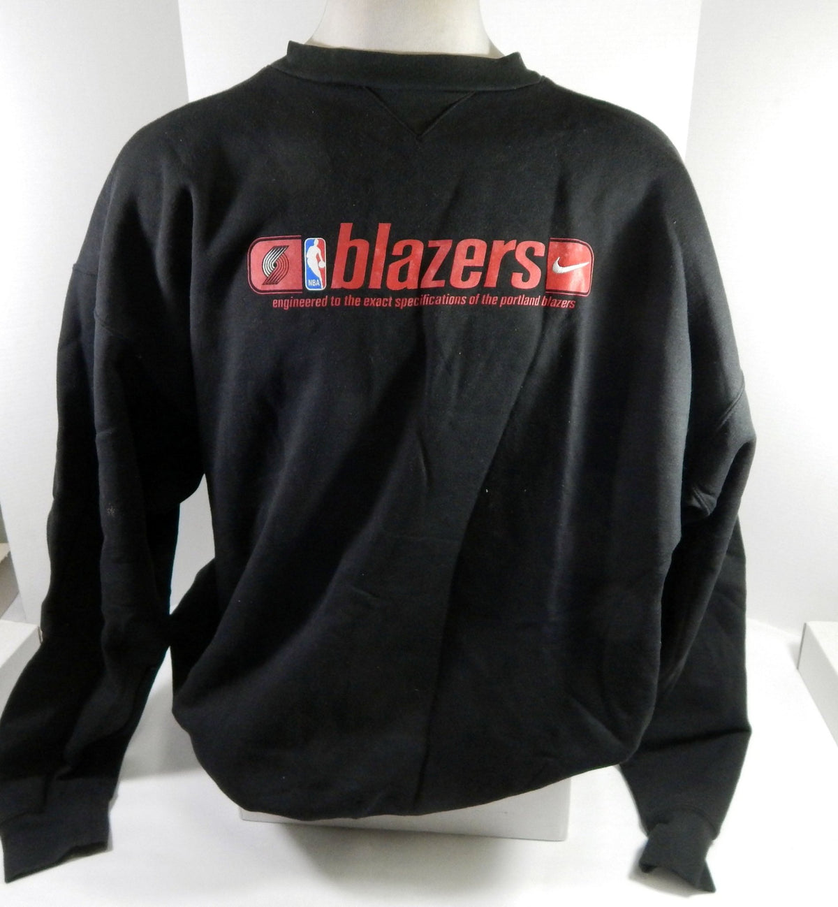 2000s Portland Trailblazers Team Issued Black Crewneck Sweatshirt 3XLT DP62355 - DP62355