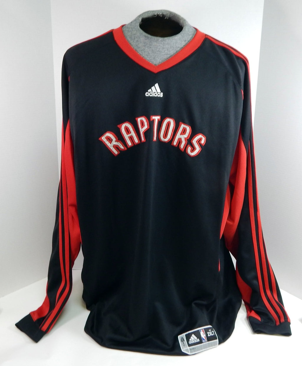 2000s Toronto Raptors Game Issued Black Shooting Shirt 2XL DP51312 - DP51312