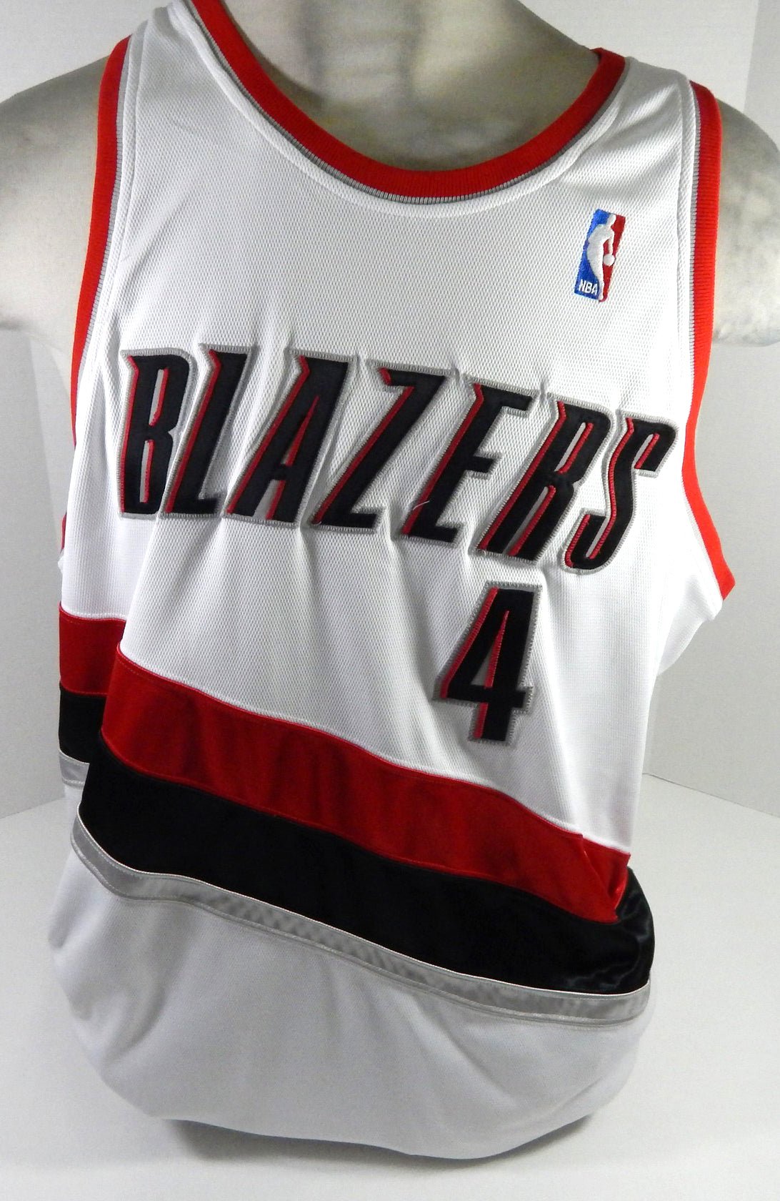 2005-2006 Portland Trail Blazers Sam Clancy #4 Game Issued White Jersey 52 94 - DP59694