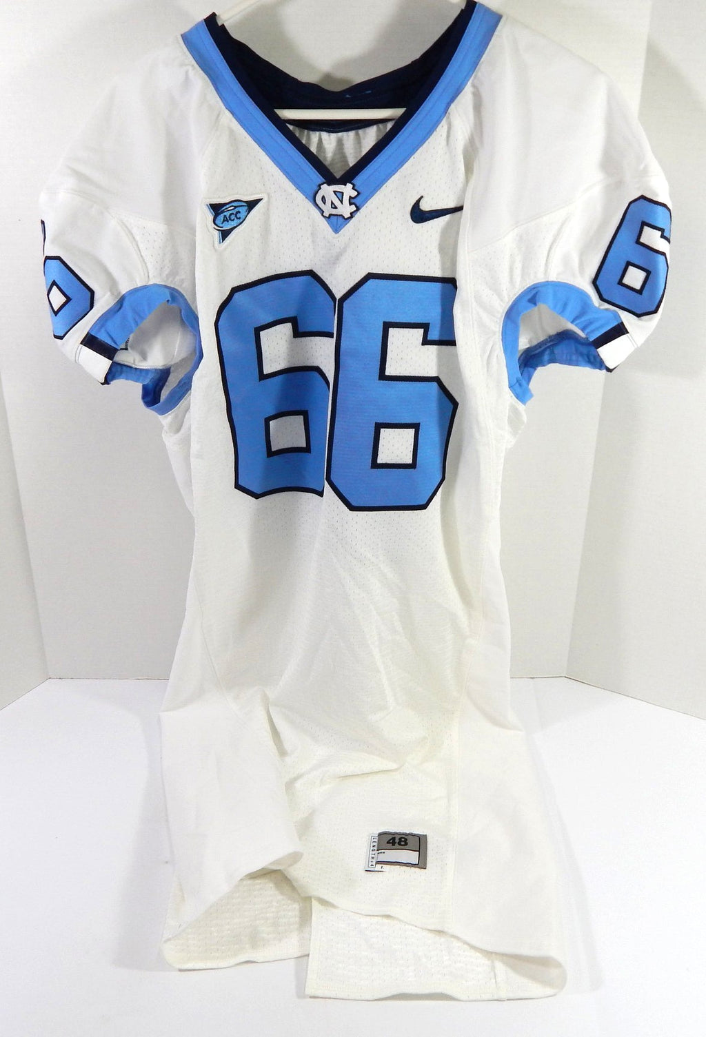 2008-12 North Carolina Tar Heels UNC #66 Game Used White Jersey NP Rem 48 3 - DP54143