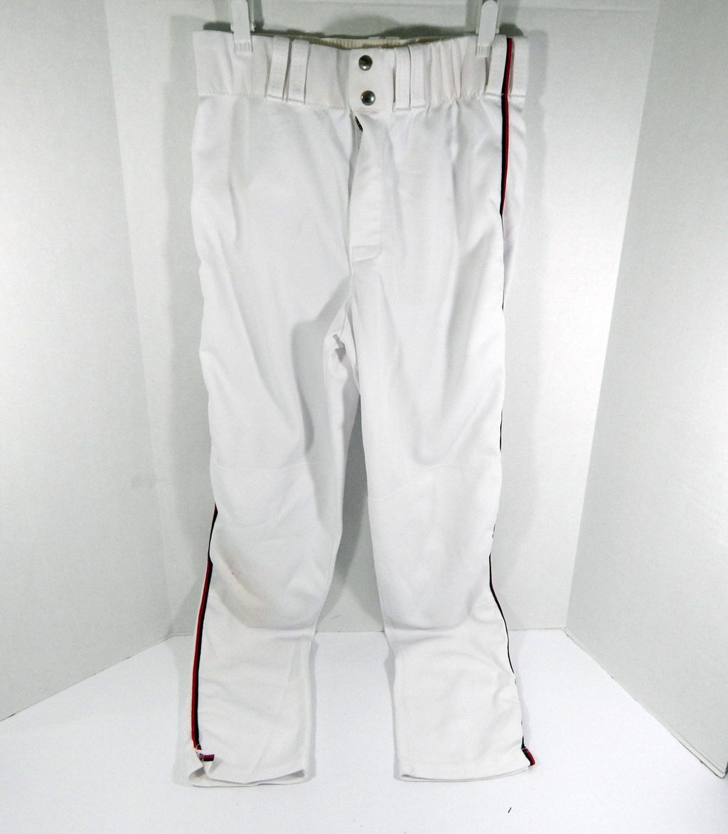 2009 Indiana Hoosiers Game Used White Pants DP57065 - DP57065
