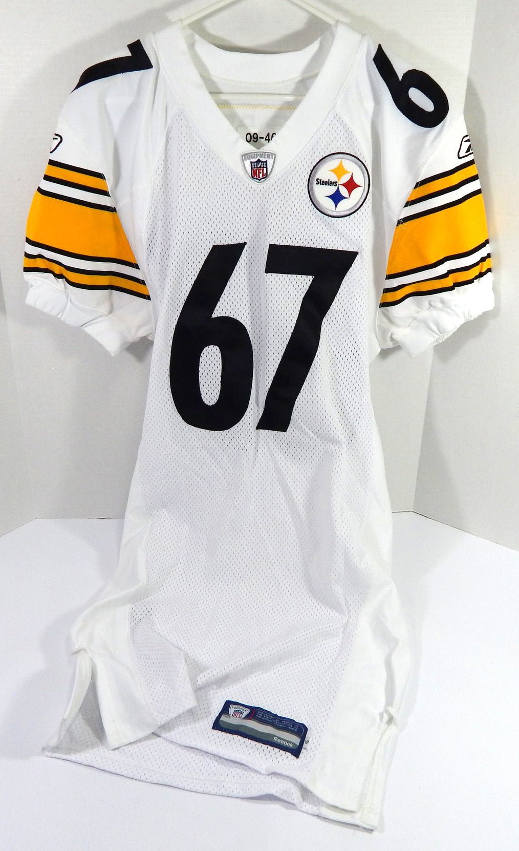 2009 Pittsburgh Steelers Turner #67 Game Issued White Jersey 46 DP49441 - DP49441