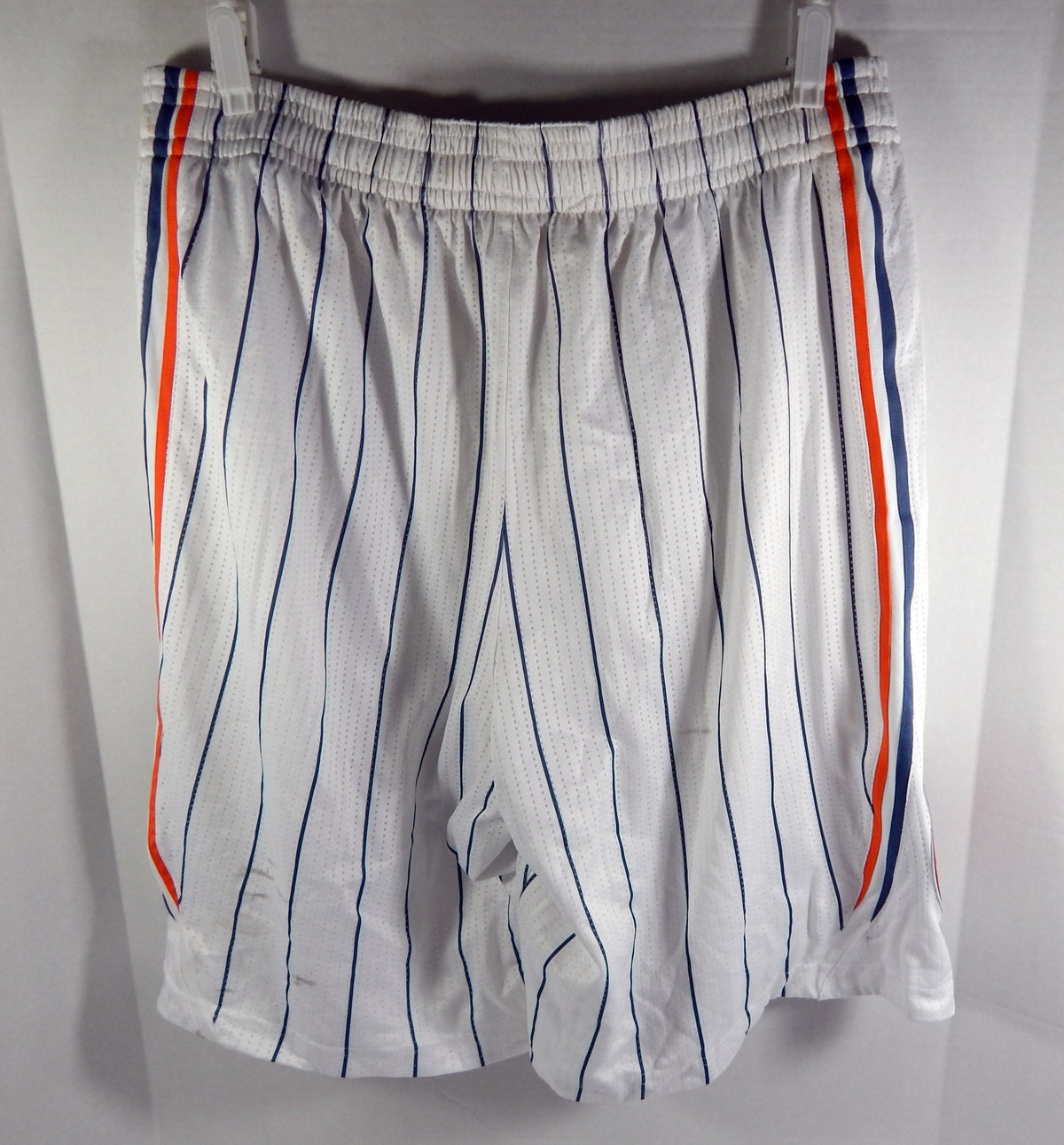 2010-11 Charlotte Bobcats #12 2 Game Used White Shorts 3XL DP53799 - DP53799