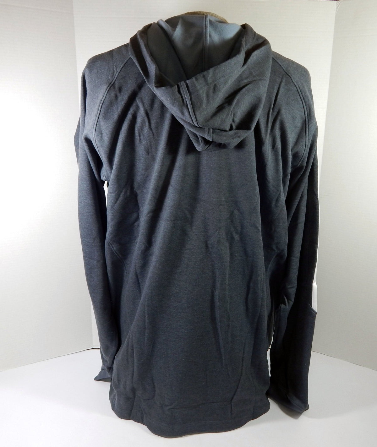2011-12 New Orleans Hornets Team Issued Grey Hoodie Sweatshirt XL DP59455 - DP59455
