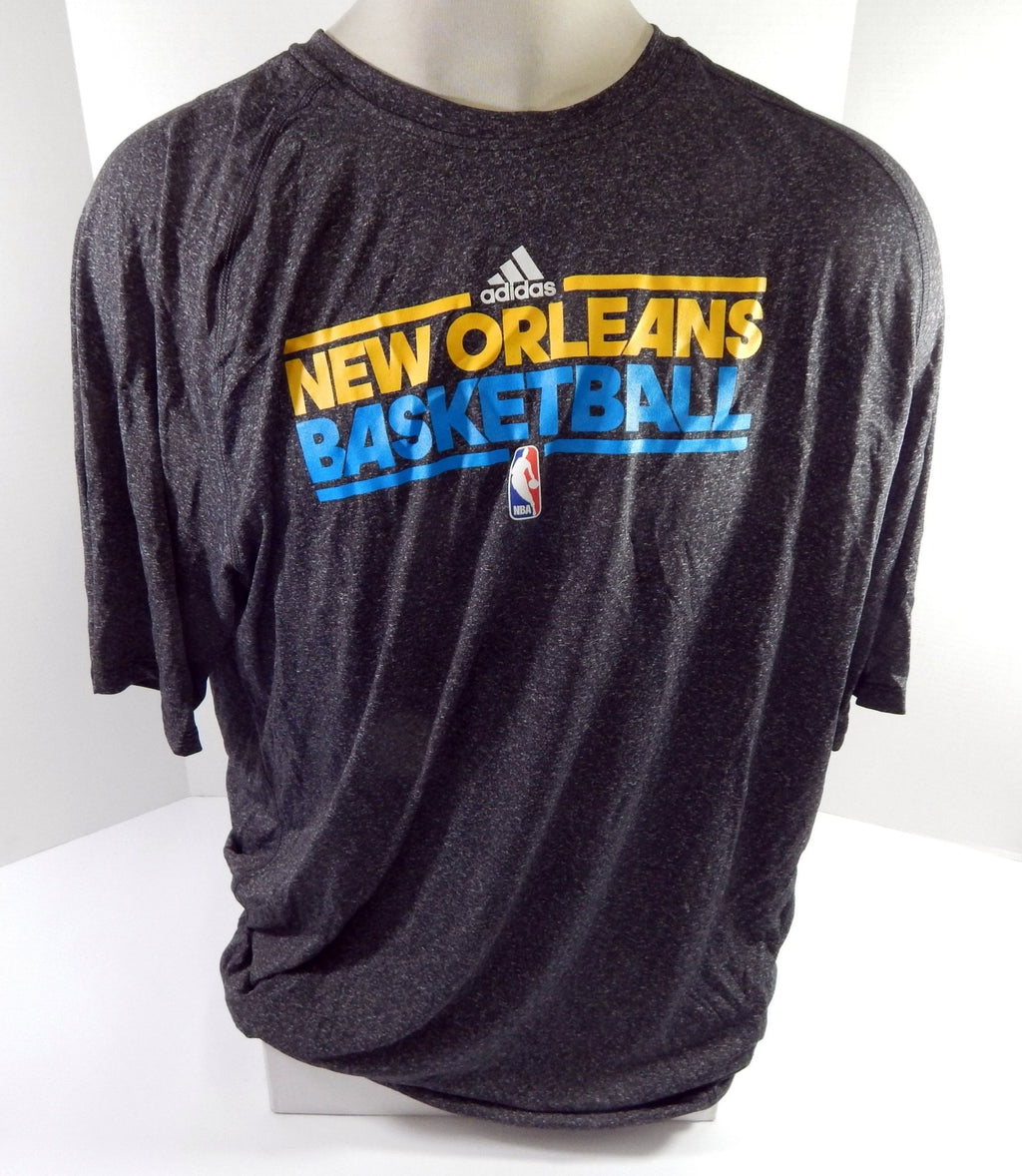 2011-12 New Orleans Hornets Team Issued Grey Training T-Shirt 2XL DP52091 - DP52091