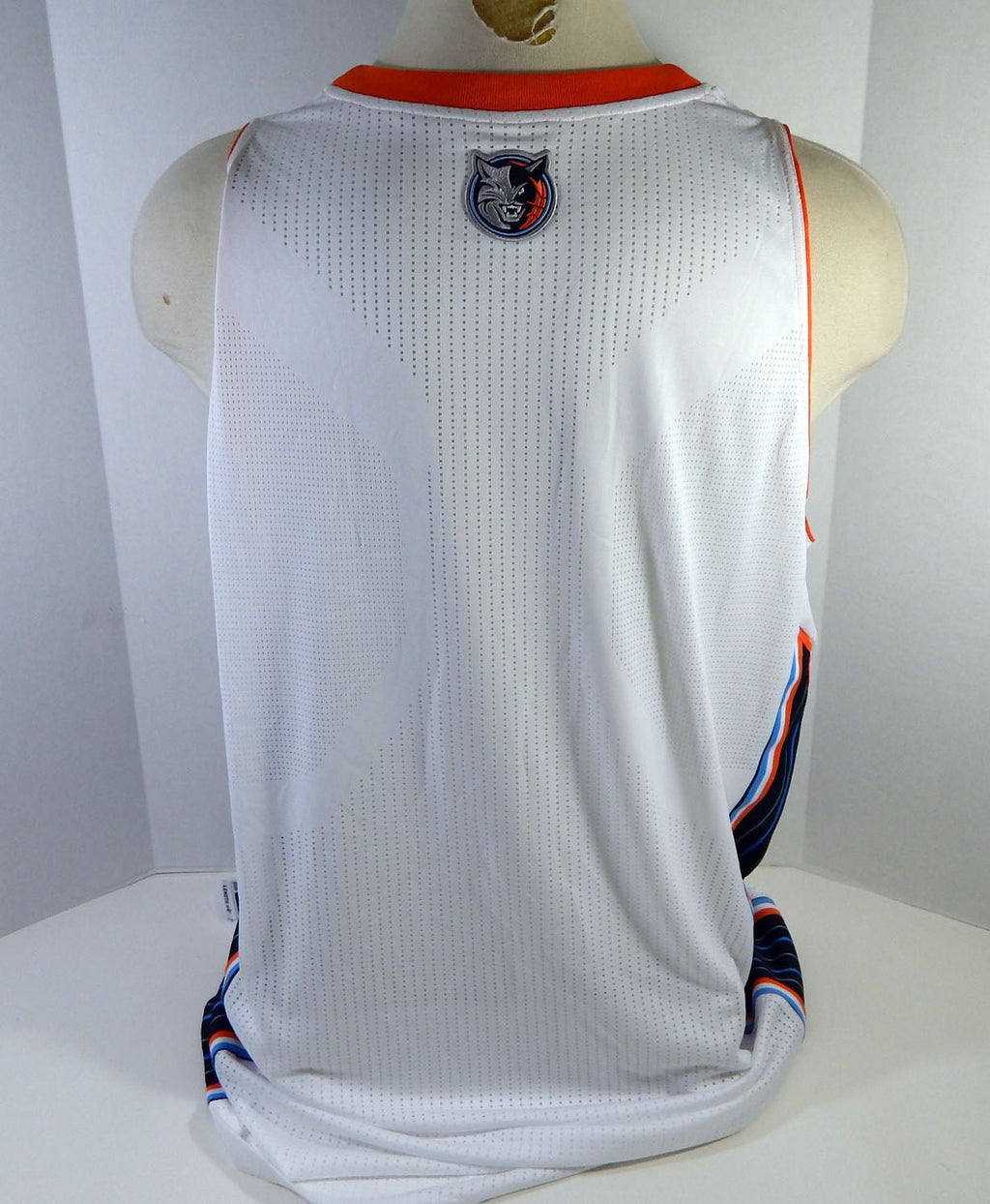 2012-13 Charlotte Bobcats Blank Game Issued White Jersey Home 4XL DP17576 - DP17576
