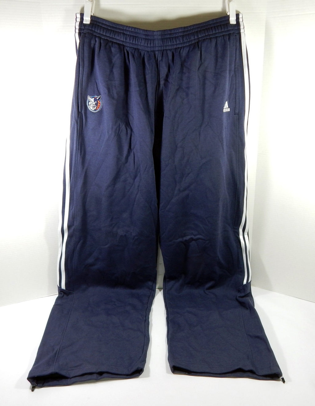 2012-13 Charlotte Bobcats Team Issued Grey Travel Pants 3XL DP58239 - DP58239