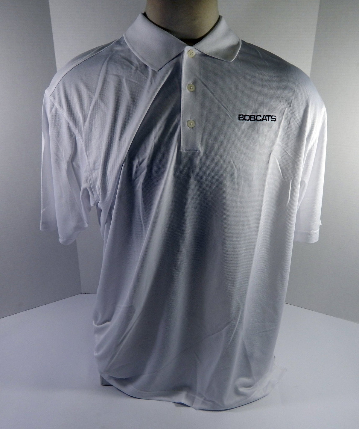2012-13 Charlotte Bobcats Team Issued White Polo Shirt 2XL DP52215 - DP52215