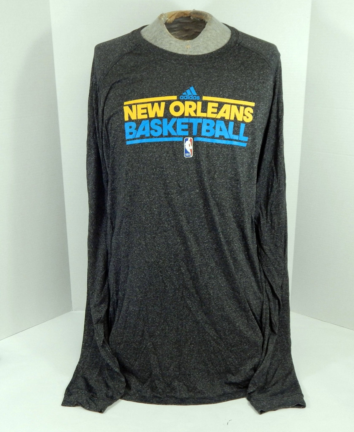 2012-13 New Orleans Hornets Team Issued Grey Long Sleeve Training Shirt 2XL 412 - DP60412