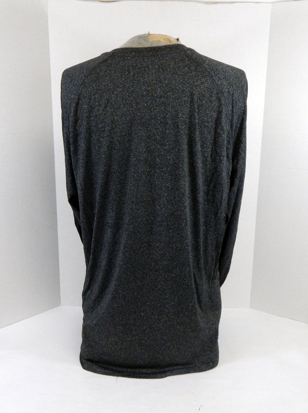 2012-13 New Orleans Hornets Team Issued Grey Long Sleeve Training Shirt L 0421 - DP60421