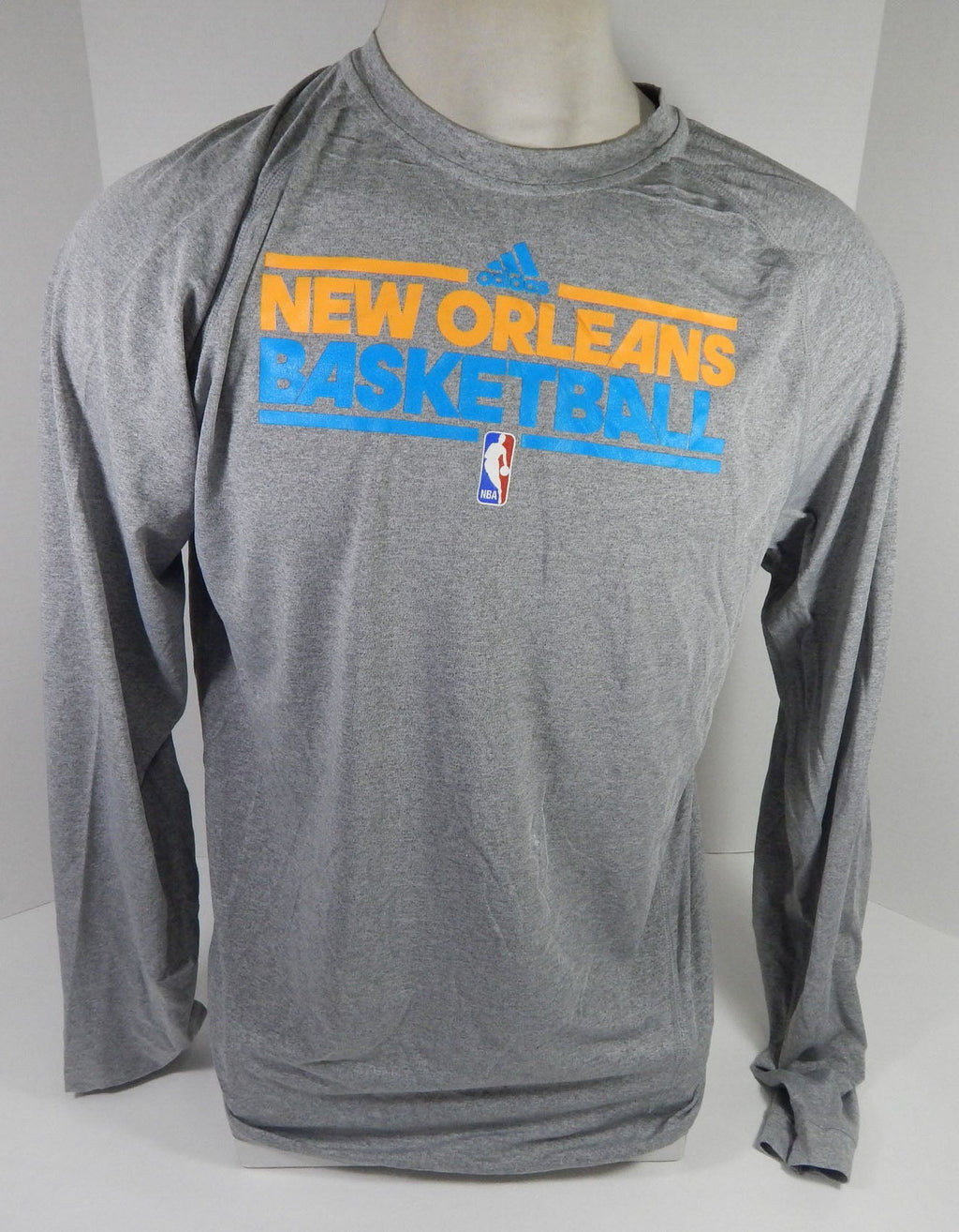 2012-13 New Orleans Hornets Team Issued Grey Long Sleeve Training Shirt LT DP90 - DP58590