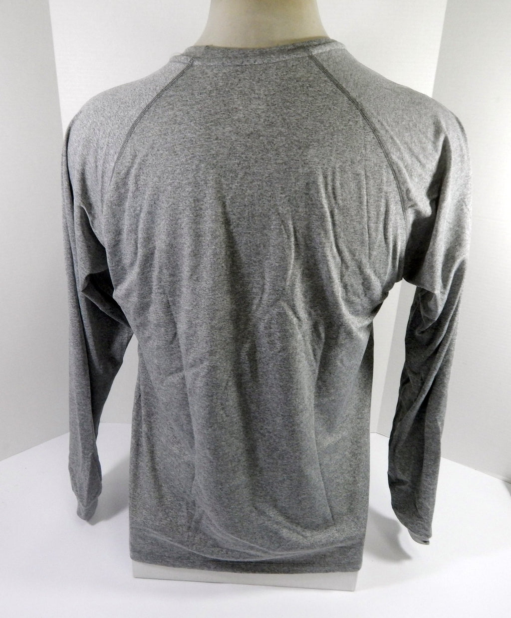 2012-13 New Orleans Hornets Team Issued Grey Training Long Sleeve Shirt M 728 - DP55728