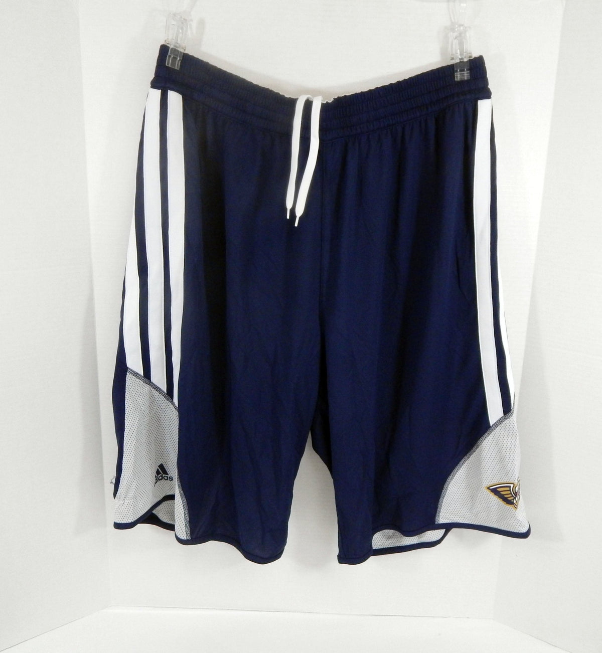 2013-14 New Orleans Pelicans Team Issued Navy Grey Reversible Shorts 3XL DP61113 - DP61113