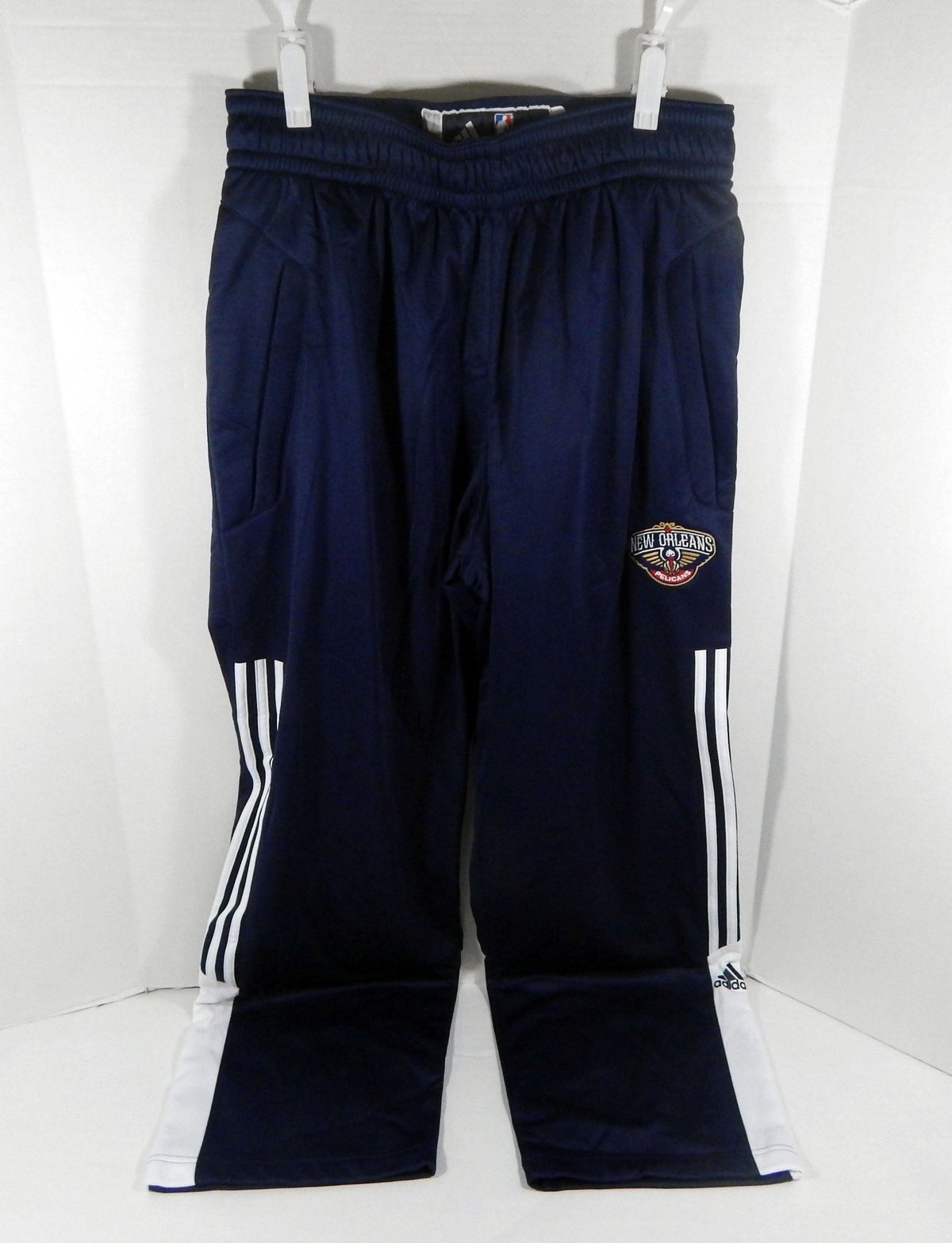 2014-15 New Orleans Pelicans Team Issued Navy Travel Pants M DP62646 - DP62646
