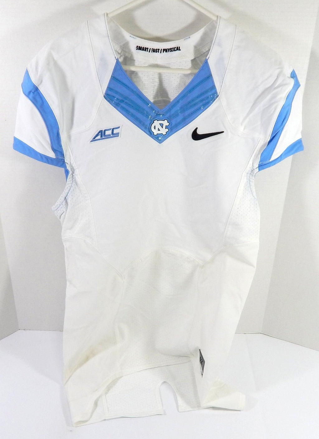2014 North Carolina Tar Heels UNC Blank Game Used White Jersey 42 DP54046 - DP54046