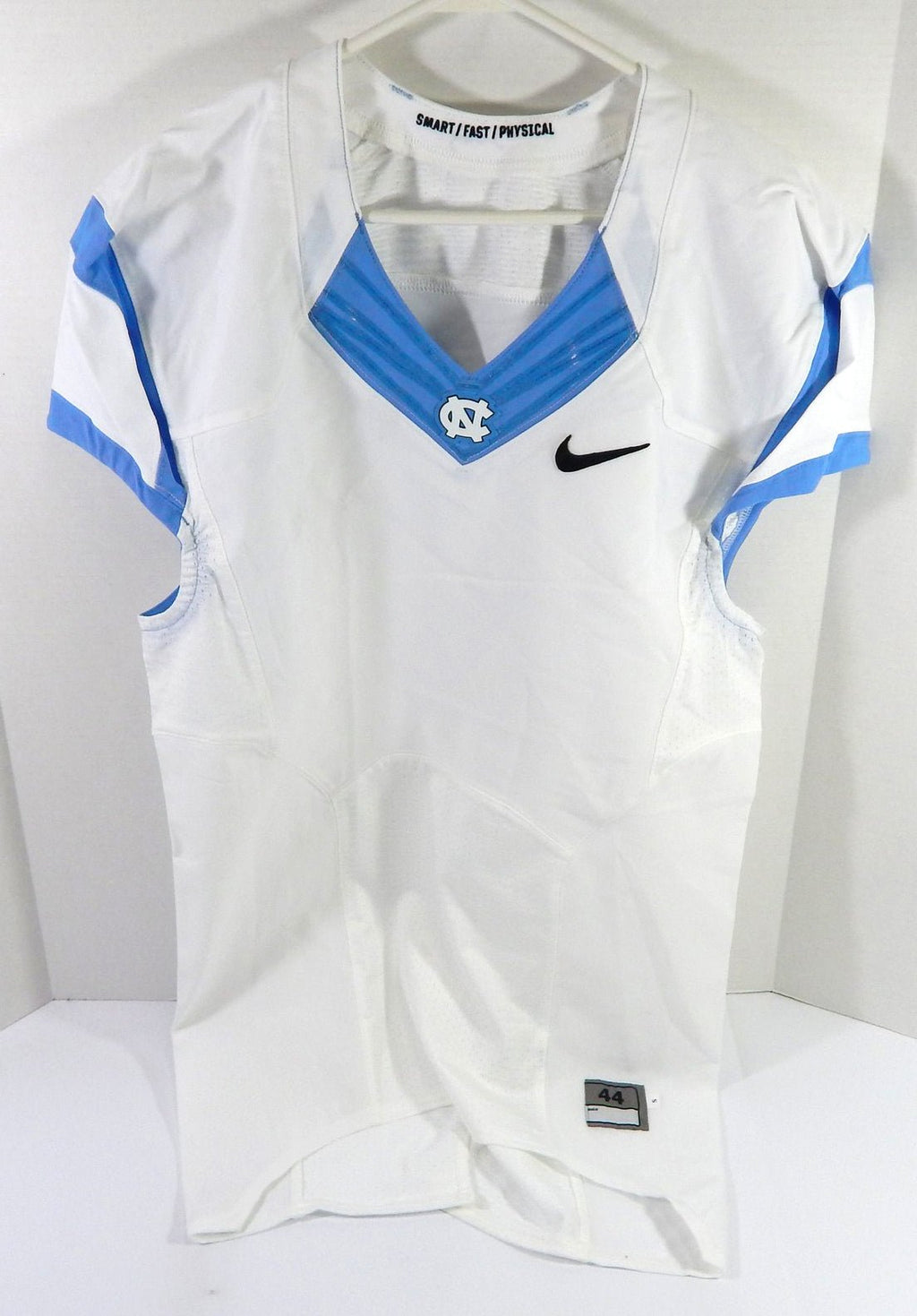 2014 North Carolina Tar Heels UNC Blank Game Used White Jersey 44 DP54059 - DP54059