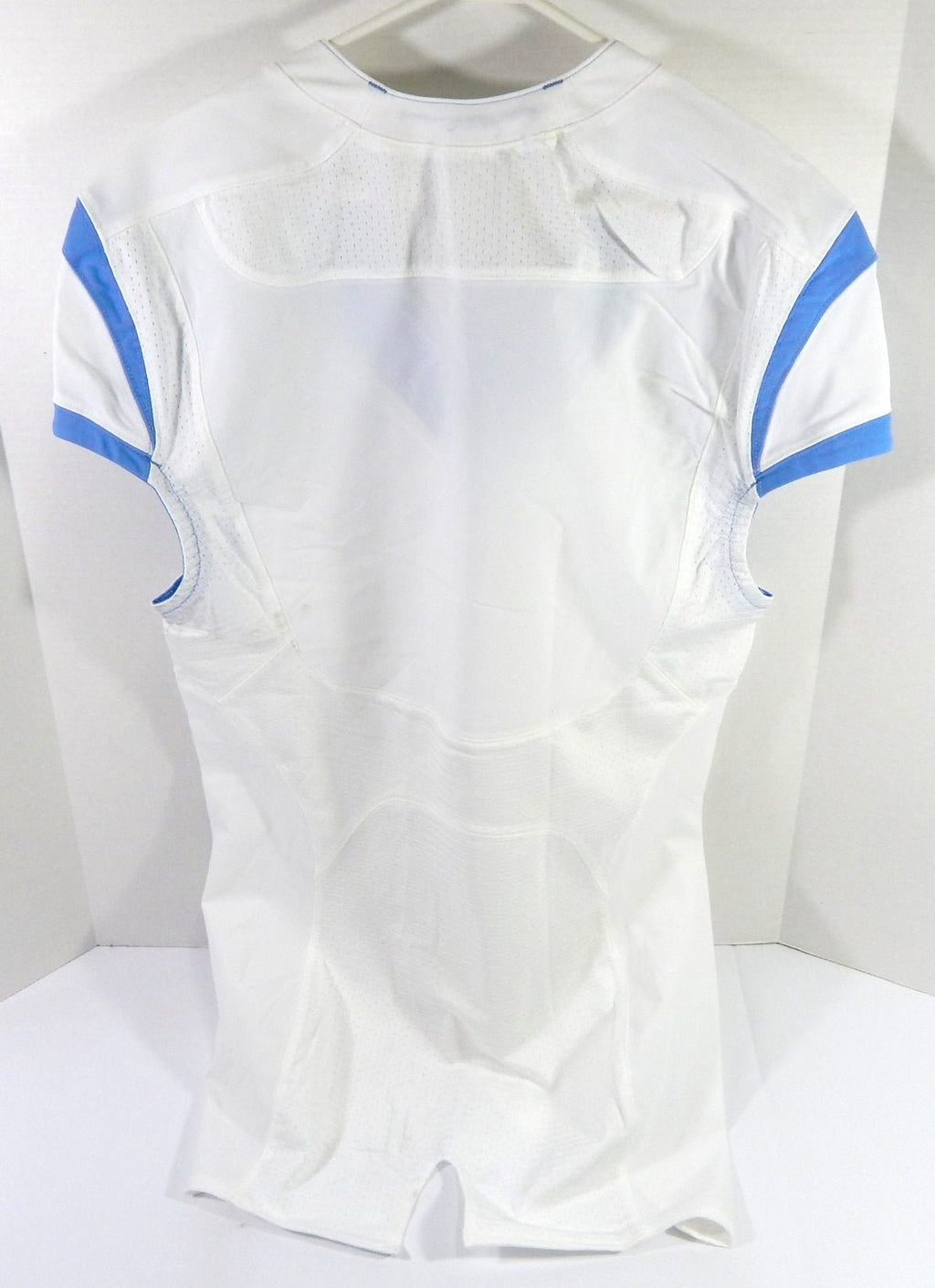 2014 North Carolina Tar Heels UNC Blank Game Used White Jersey 44 DP54059 - DP54059