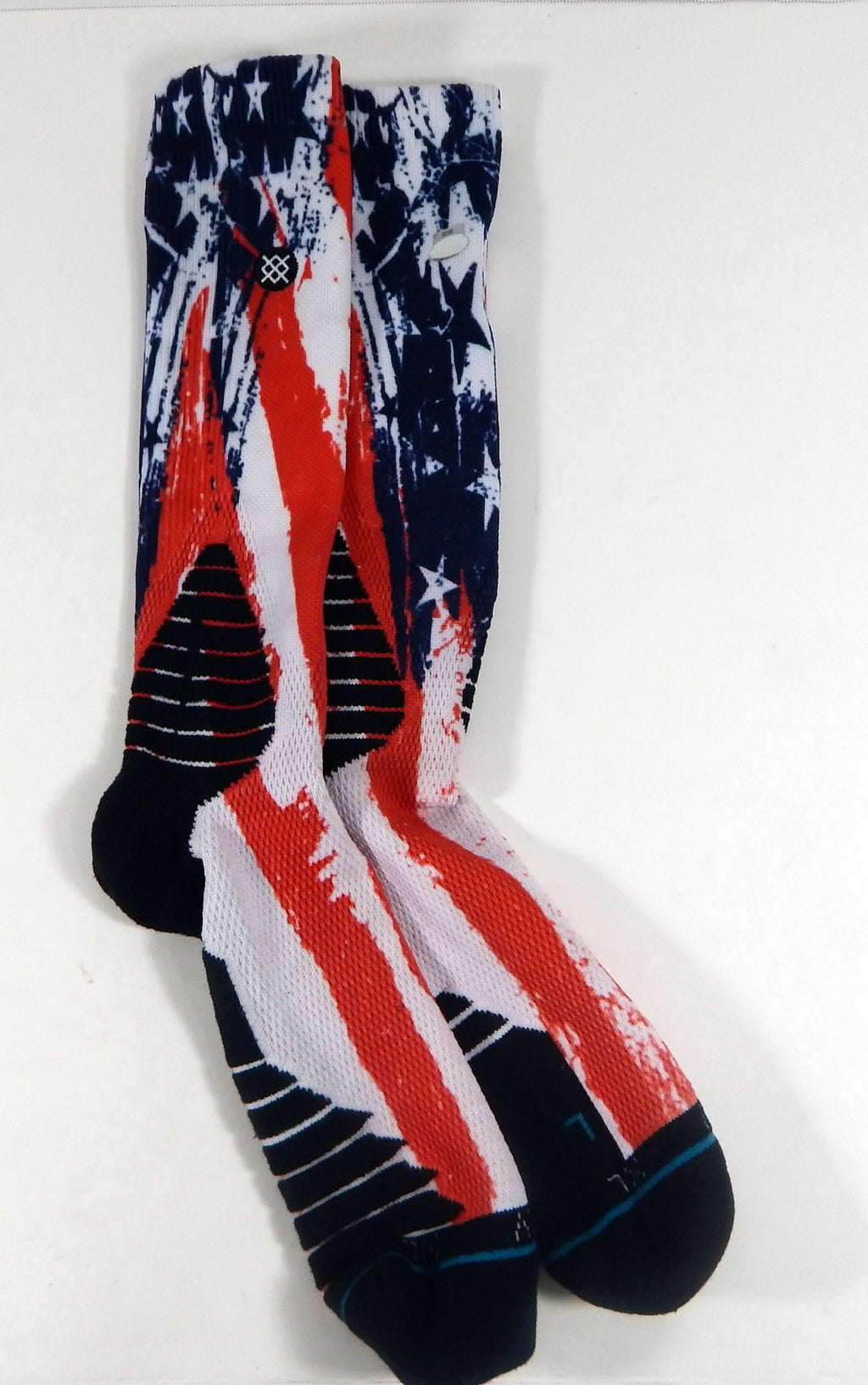 2015-16 Brooklyn Nets Willie Reed #33 Game Used Red White Blue Socks DP03439 - DP03439