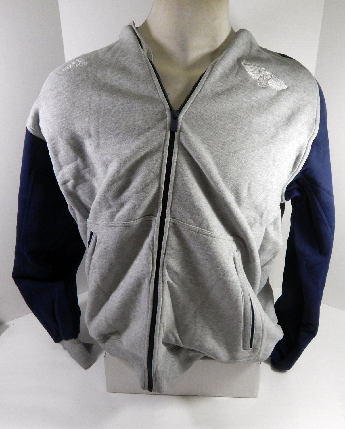 2015-16 New Orleans Pelicans GameUsed Grey Zip Hoodie Sweatshirt 2XL+2 DP63875 - DP63875