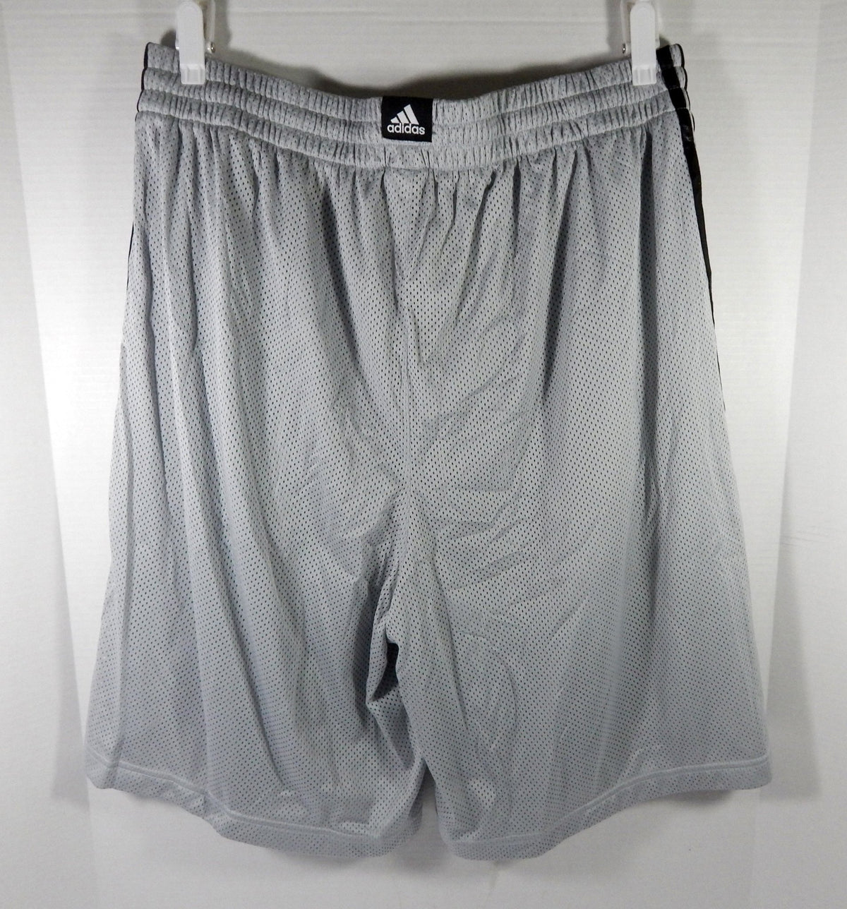 2015-16 Orlando Magic Game Used Grey Training Shorts XL DP58126 - DP58126