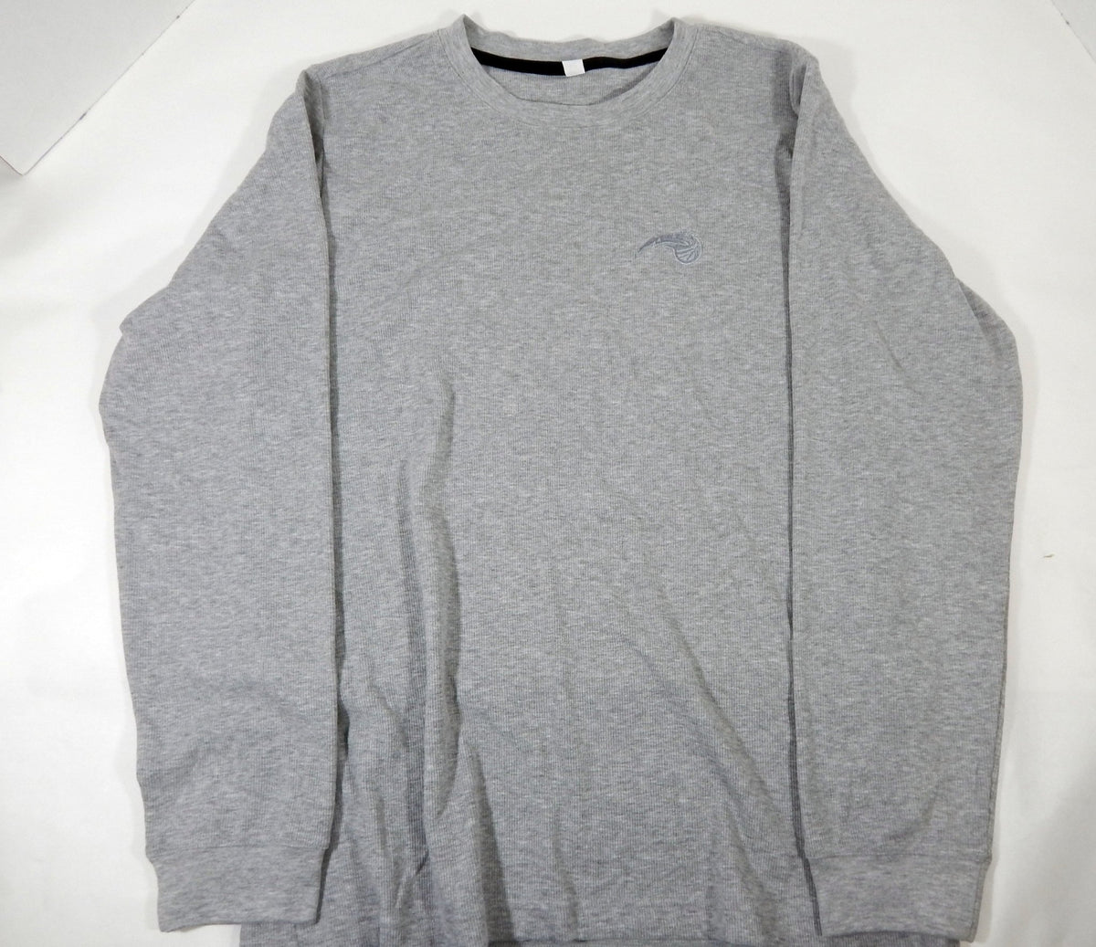 2015-16 Orlando Magic Team Issued Grey Coaches Sweater 06/15 M 139S - 712139S
