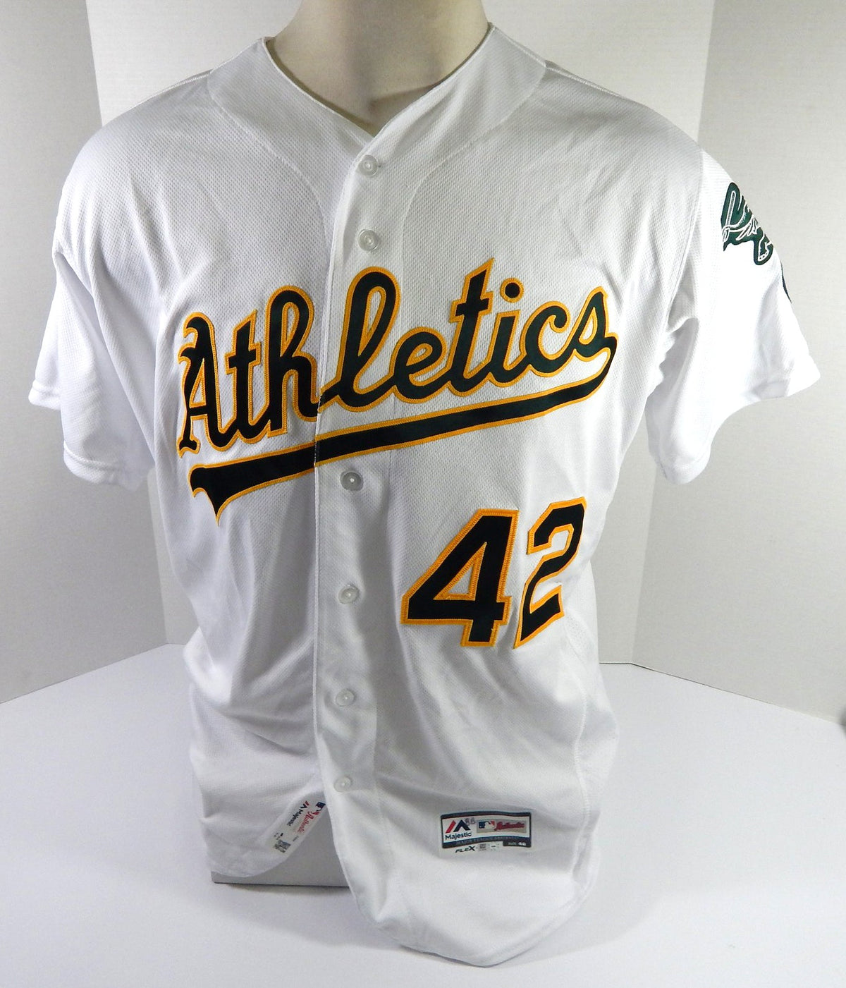 2016 Oakland Athletics Philip Pohl #42 Game Issued Used White Jersey Robinson 0 - DP46140