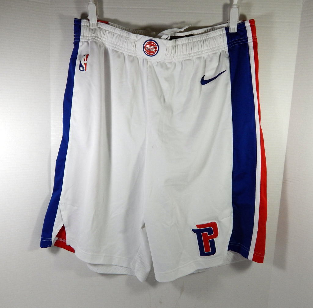 2018-19 Detroit Pistons Game Used White Shorts 42 DP56417 - DP56417