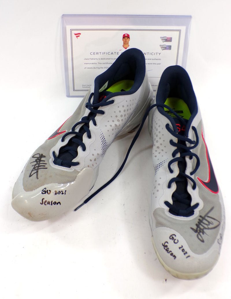 2021 Jack Flaherty#22 Cardinals Autographed Player-Worn Grey Nike Cleats Size 14 - DM93692