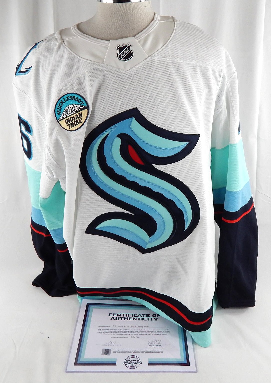 2025-26 Seattle Kraken Jon-Randall Avon #16 Game Used White Jersey 56 131 - DP118131