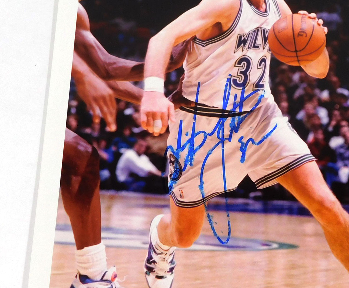 Christian Laettner Signed 8 x 10 Color Photo Timberwolves Auto Pic2