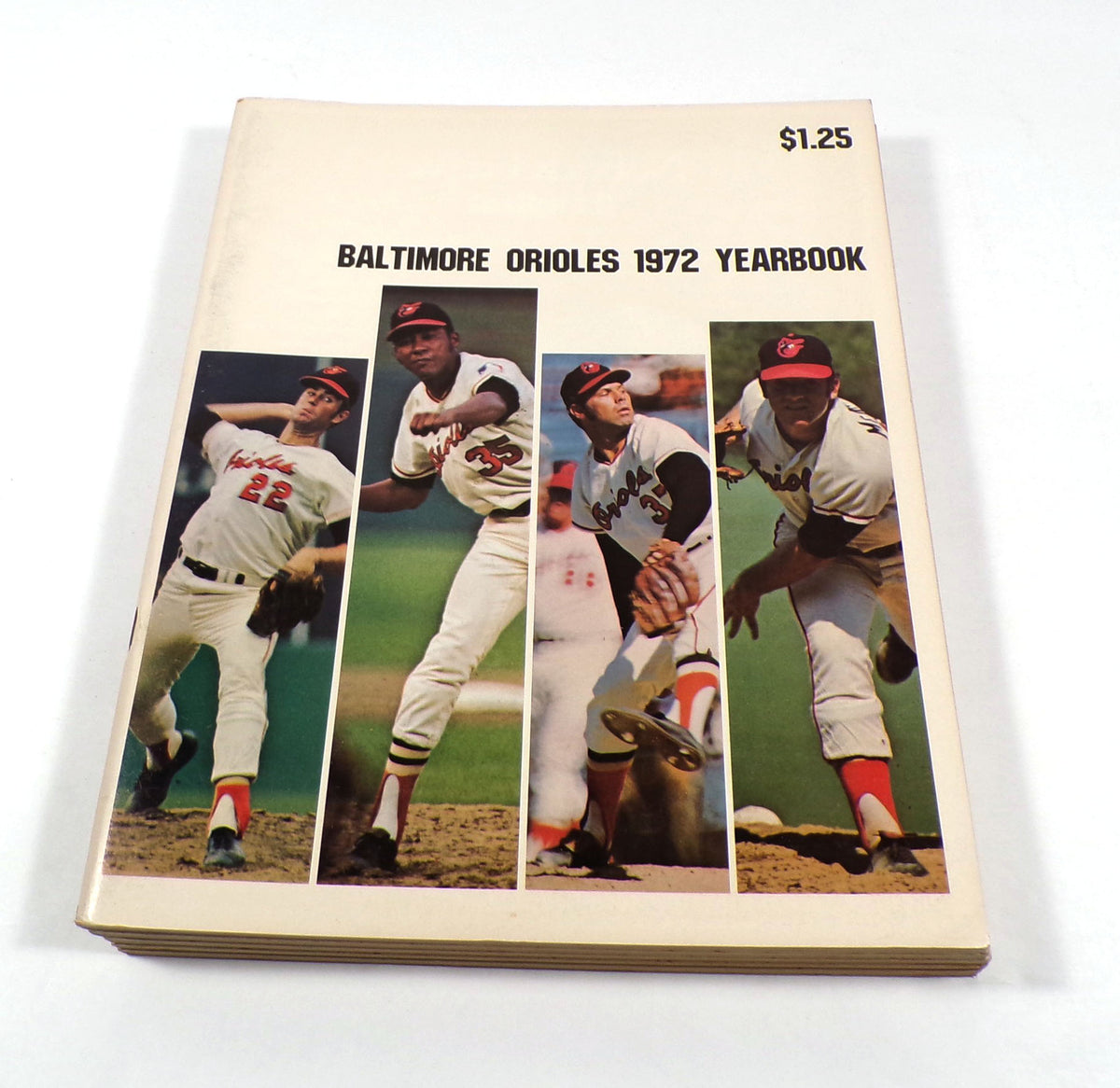 Lot of (5) 1972 Baltimore Orioles MLB Baseball Yearbooks