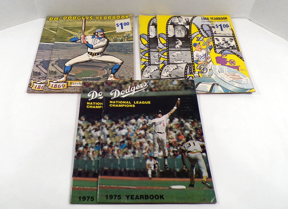 Lot of (6) Assorted 1968 to 1975 Los Angeles Dodgers MLB Baseball Yearbooks Pic2