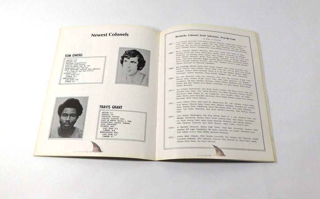 1975-76 Kentucky Colonels Basketball J.A.W.S. Media Guide Pic2