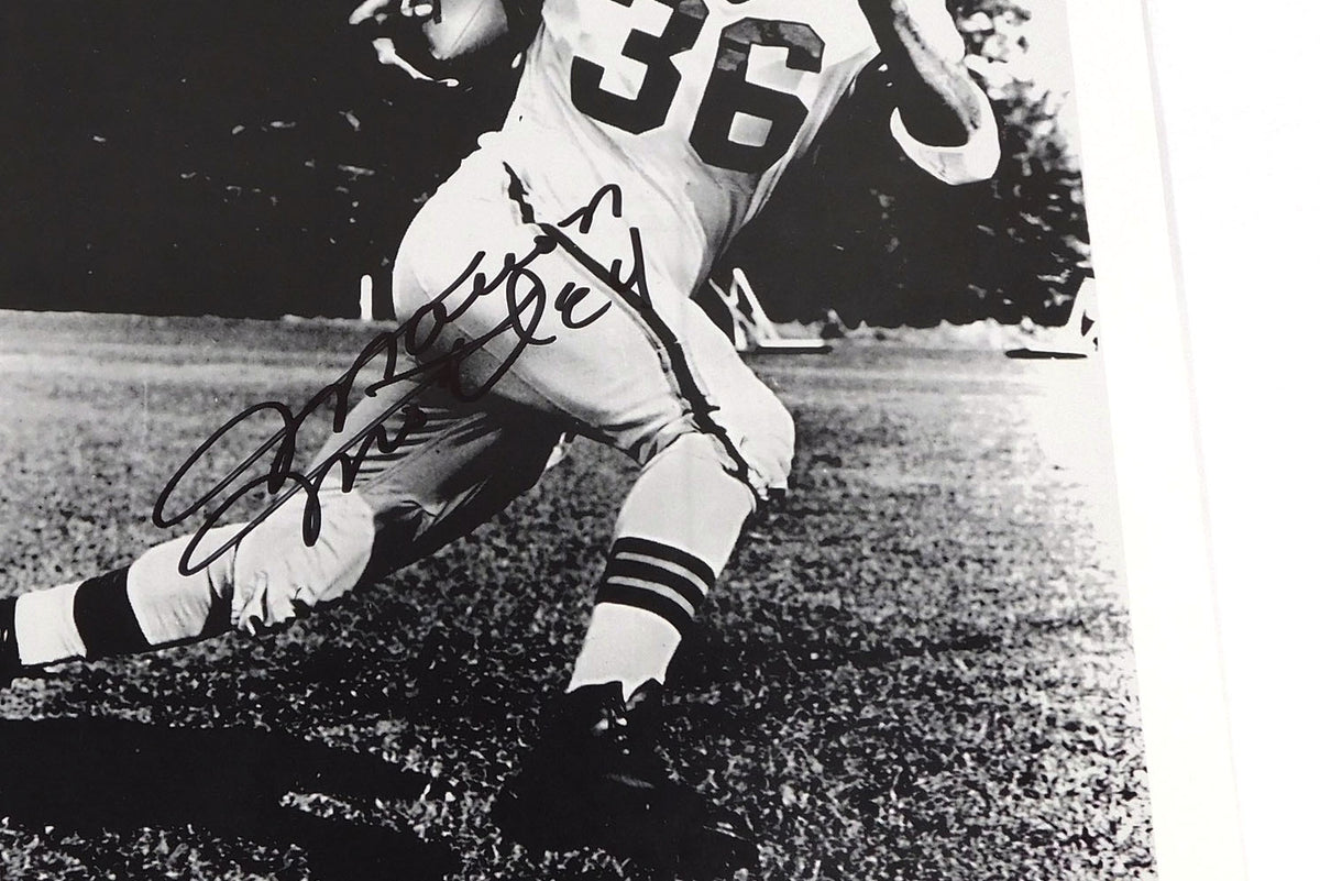 Marion Motley Signed 8.5 x 11 B&W Photo Browns JSA Auto Pic2