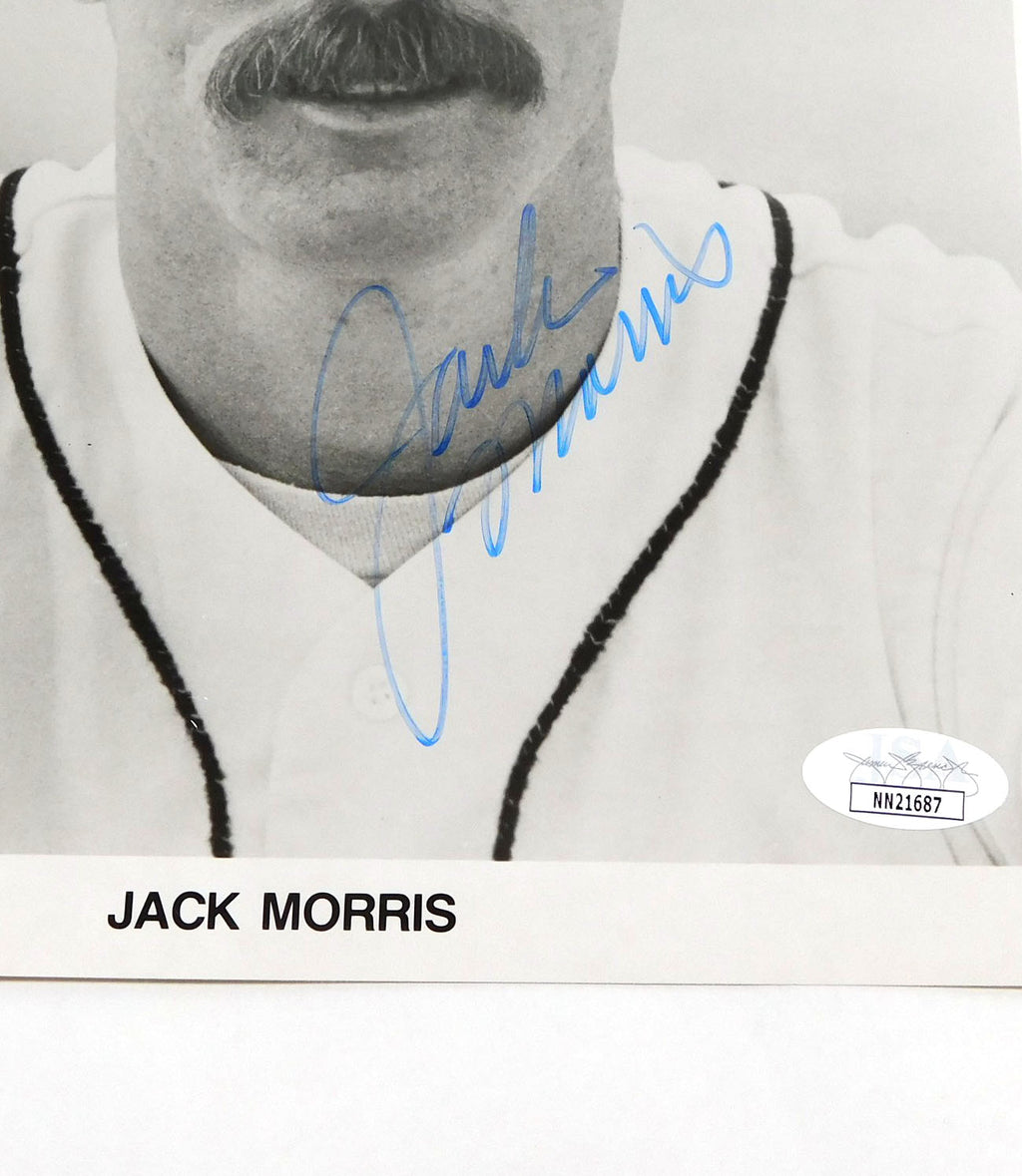 Jack Morris Signed 8 x 10 B & W Photo Tigers JSA Auto DA043847 Pic2