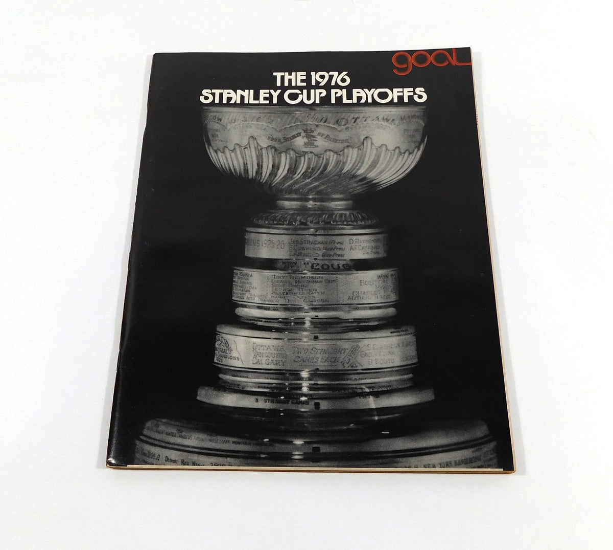1975-76 Los Angeles Kings vs Boston Bruins NHL Hockey Playoff Program 4-22-76